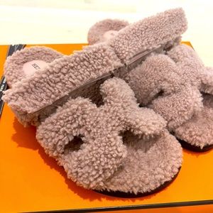 Hermes Shearling Chypre Sandal